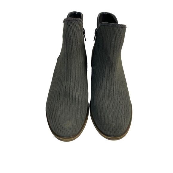 KENSIE Gerona Leather Perforated Dark Gray Booties Size 9 Womens Zipper - Picture 2 of 11